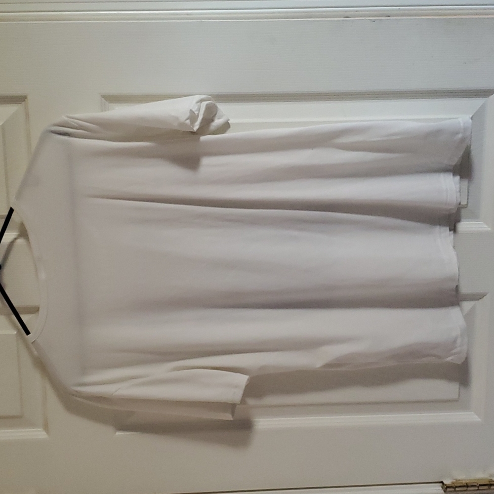 Shirt - Picture 4 of 4